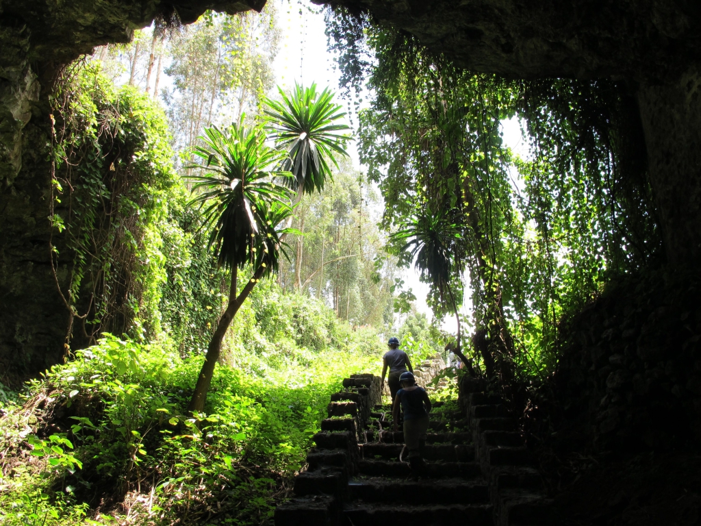 Musanze Caves · photograph 1